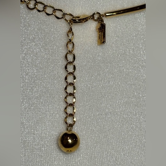 Kate Spade Vegas Jewels Collar Necklace. Caberet pink gold toned. - Picture 6 of 7